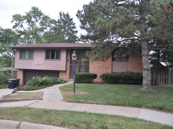 5511 N 93rd Avenue Cir, Omaha, NE 68134