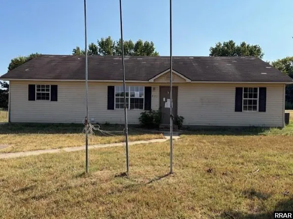 621 E Main St, Newbern, TN 38059