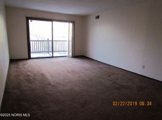 1666 Brownstone Blvd APT 524, Toledo, OH