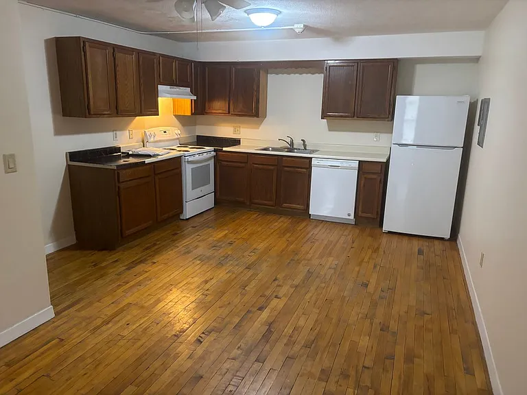 444 Woodward Rd #40 — Photo 4