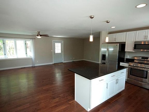 5th image of 1019 Dorwood Dr