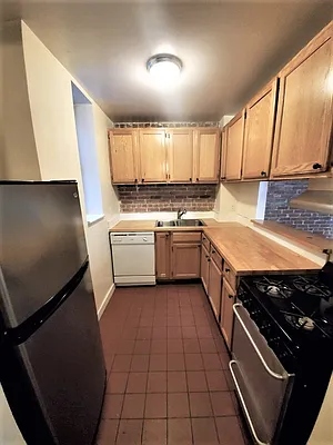 Rented by GPS Realty NYC | media 19