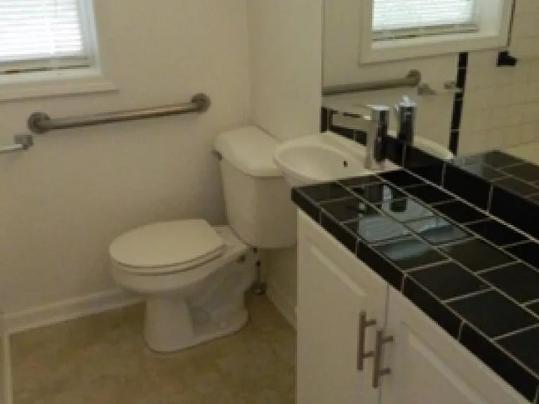 135 Irvington Springs Rd — Photo 9