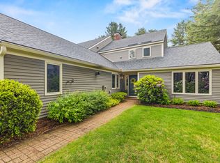 12 Foreside Common #12, Falmouth, ME 04105