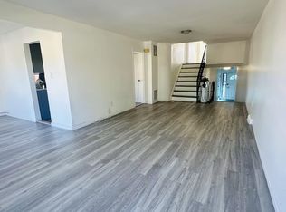1611 215th St, Flushing, NY 11360