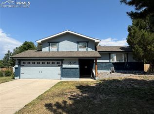 4910 Santiago Way, Colorado Springs, CO 80917