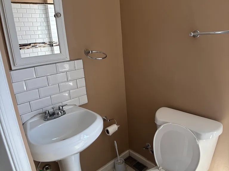 2054 E Ann St — Photo 5