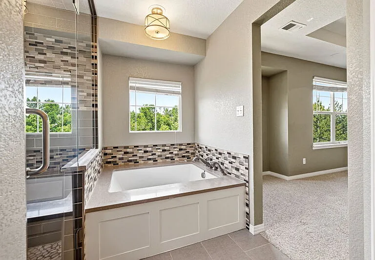 14141 Fairwind Ln — Photo 20