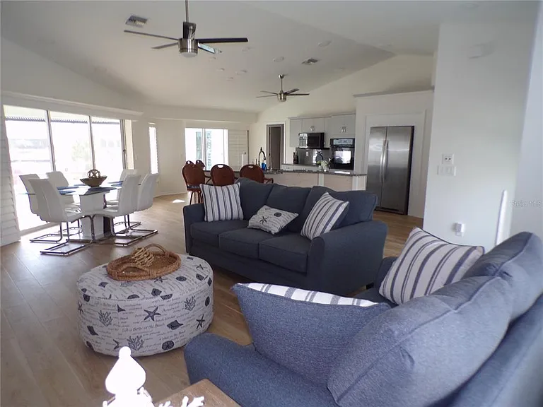 3804 Turtle Dove Blvd — Photo 5