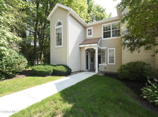 4007 Foxwood Dr S, Clifton Park, NY 12065