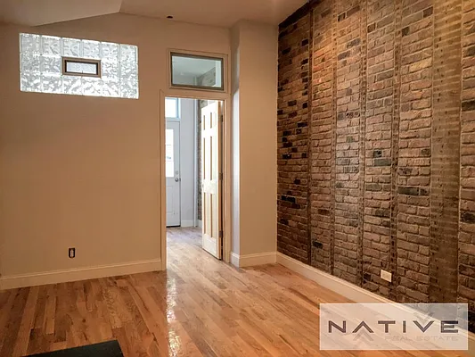 Rented by Native Real Estate LLC | media 16