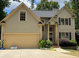 412 Brook Creek Dr, Cary, NC 27519