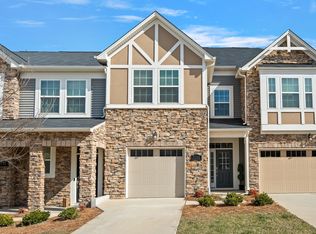 5732 Lachlan Hill Ln, Charlotte, NC 28278