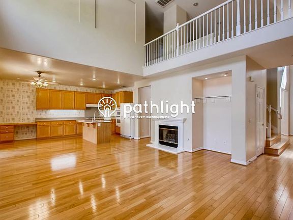 4th image of 29392 Pebble Beach Dr