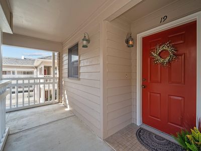 207 Queen Elizabeth Ave APT 19, Manteo, NC, 27954