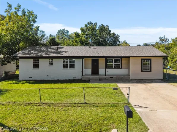 3409 N 49th St, Fort Smith, AR 72904