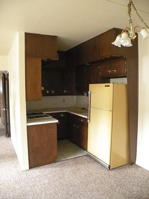 1938 Perkiomen Ave. Kitchen