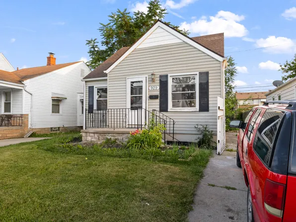 929 White Ave, Lincoln Park, MI 48146