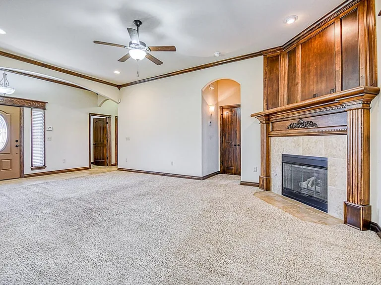 5105 SW 122nd Ter — Photo 11