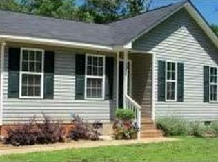 3671 E North Corner Rd, Lancaster, SC 29720