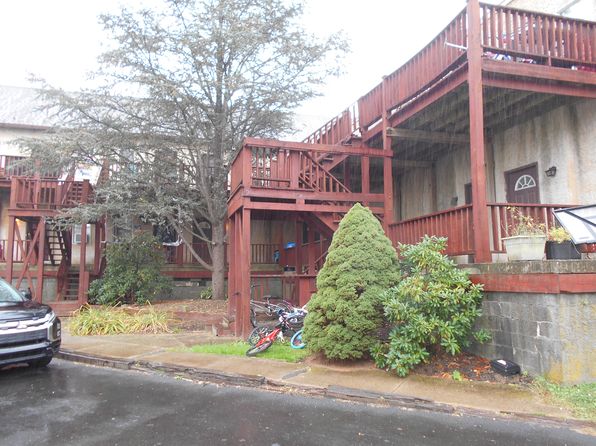 22 N Main St #1