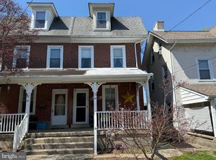 429 Maple St, Jenkintown, PA