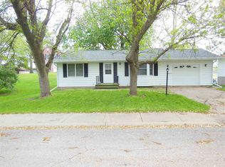 1023 9th Ave, Fulton, IL 61252