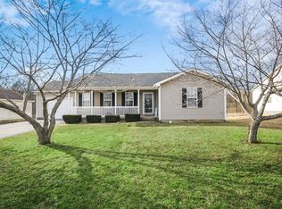 1351 Spring Valley Dr, Bowling Green, KY 42101
