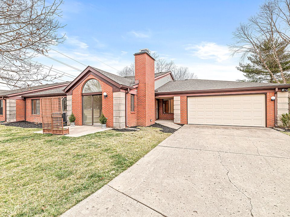 1st image of 2269 Emily Dr