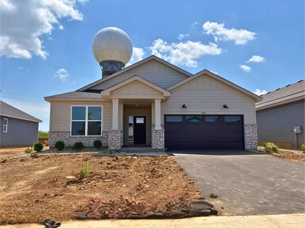 5200 Long Pointe Bay, Woodbury, MN 55129
