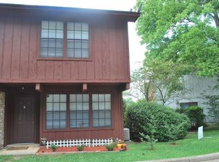 2253C Shady Timbers Cir, Tallahassee, FL 32304