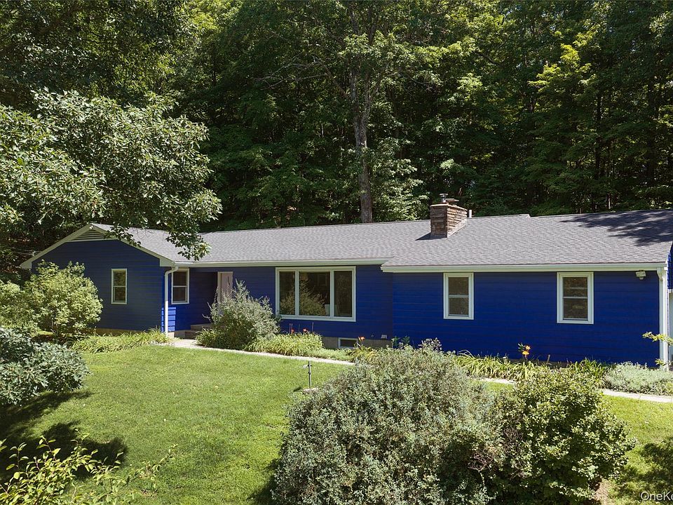 1st image of 133 White Schoolhouse Road