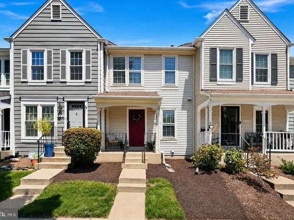6316 Chimney Wood Ct, Alexandria, VA 22306