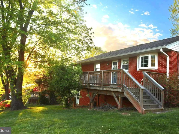 7919 Ellet Rd, Springfield, VA 22151