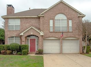 1918 Hunters Ridge Dr, Grapevine, TX 76051