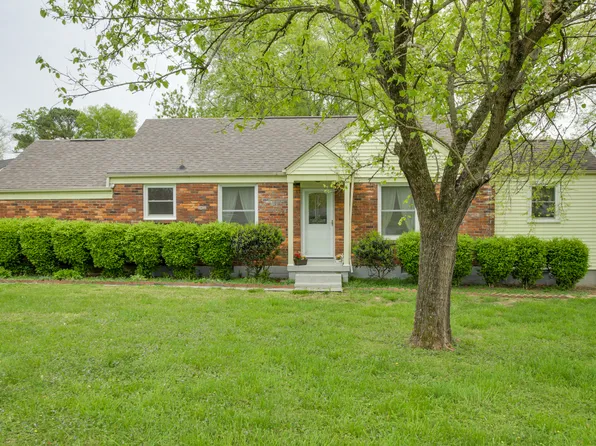 2201 Crestline Dr, Nashville, TN 37214
