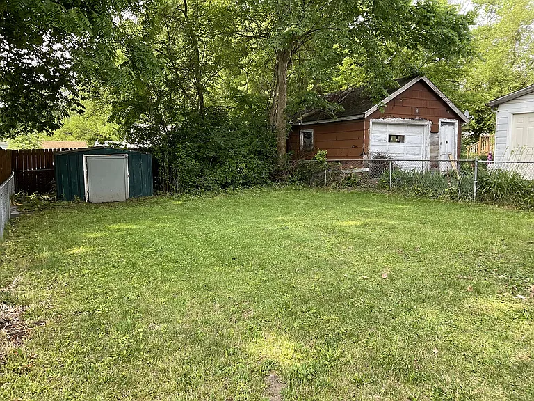 1807 Hale Ave — Photo 7