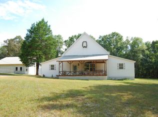 1588 Millville Rd, Hartford, AL 36344