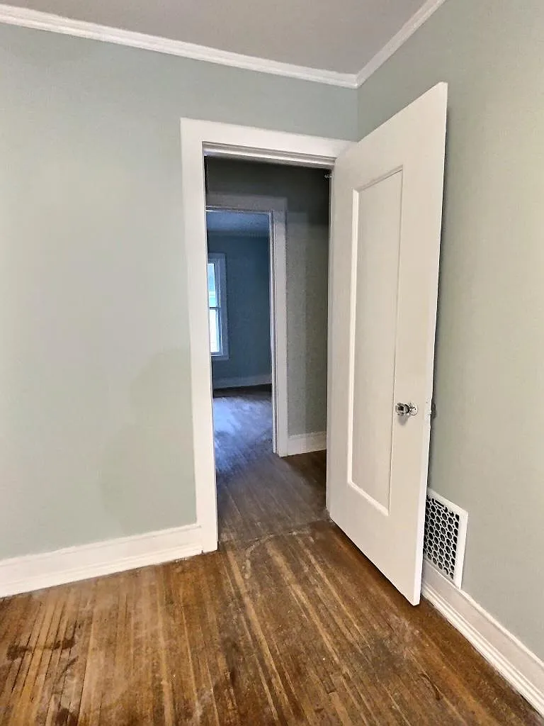 145 Seneca Pkwy — Photo 1