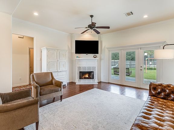 2nd image of 101 Blackwater River Dr