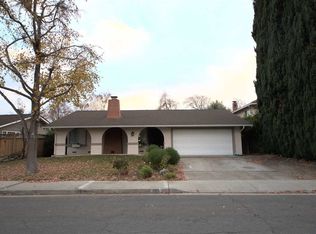 986 Azalea Dr, Sunnyvale, CA 94086