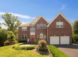 22 Emily Rd, Manalapan, NJ 07726