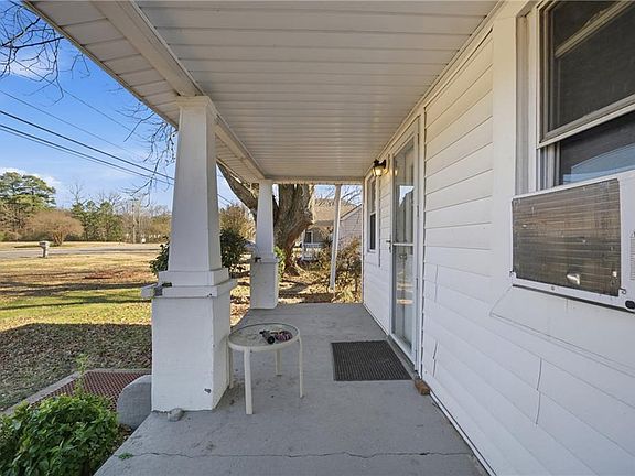 4th image of 4440 S Military Hwy