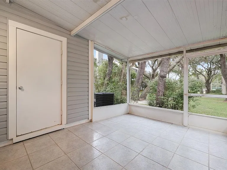 5902 Stratton Park Dr — Photo 22