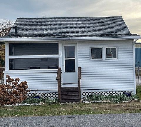 4th image of 1277 Post Rd #124