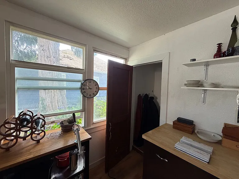 1410 S Cloverdale St — Photo 20