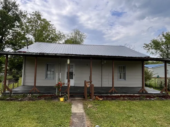 408 Jackson St, Etowah, TN 37331
