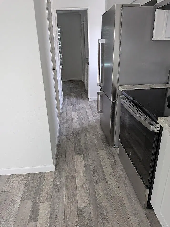 1 bed, 1.0 bath, $1,124 — Photo 4