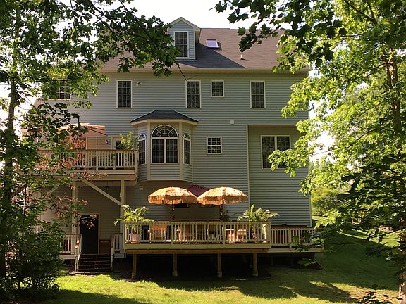 4th image of 5101 Hart Mill Dr