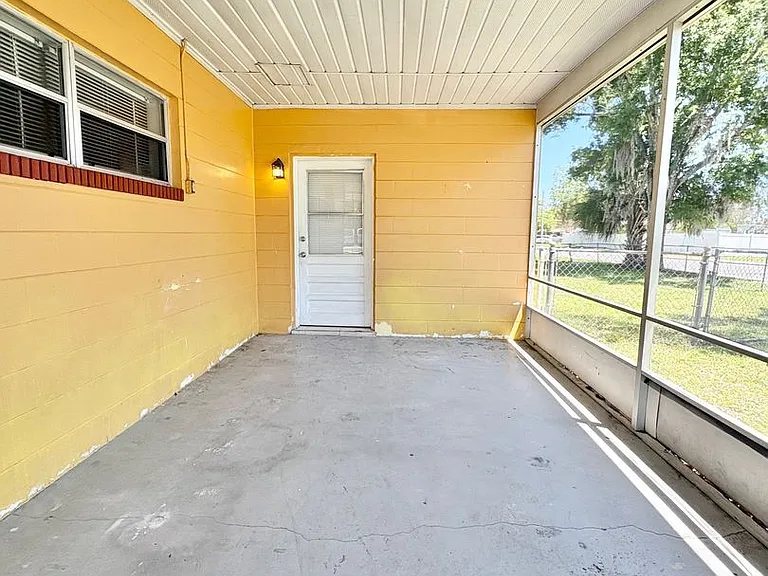 1203 N Lavon Ave — Photo 15
